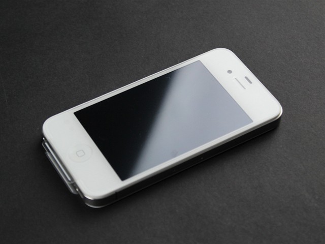 经典回顾 苹果iPhone 4 32G 国行白色版手机图赏